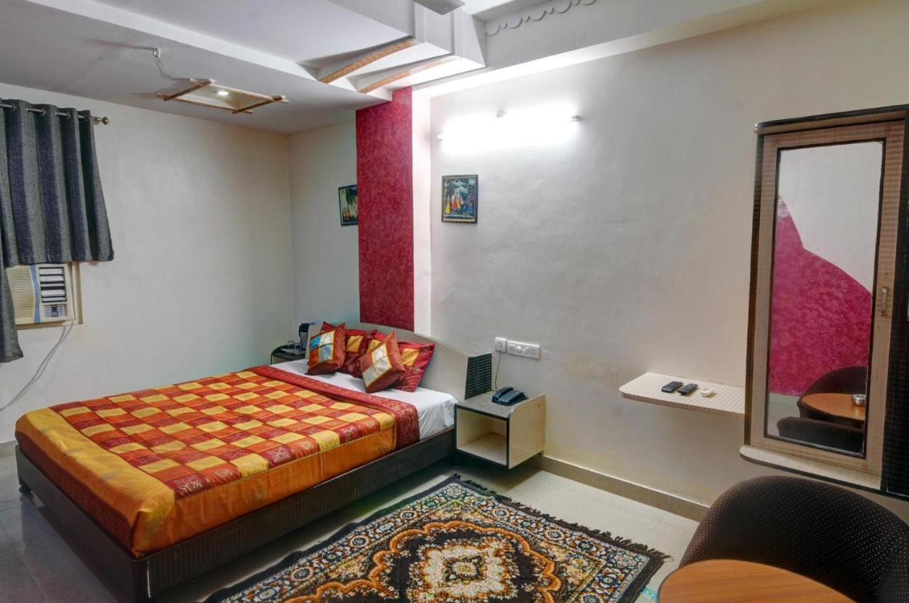Hotel Omni Plaza Džódhpur Exteriér fotografie