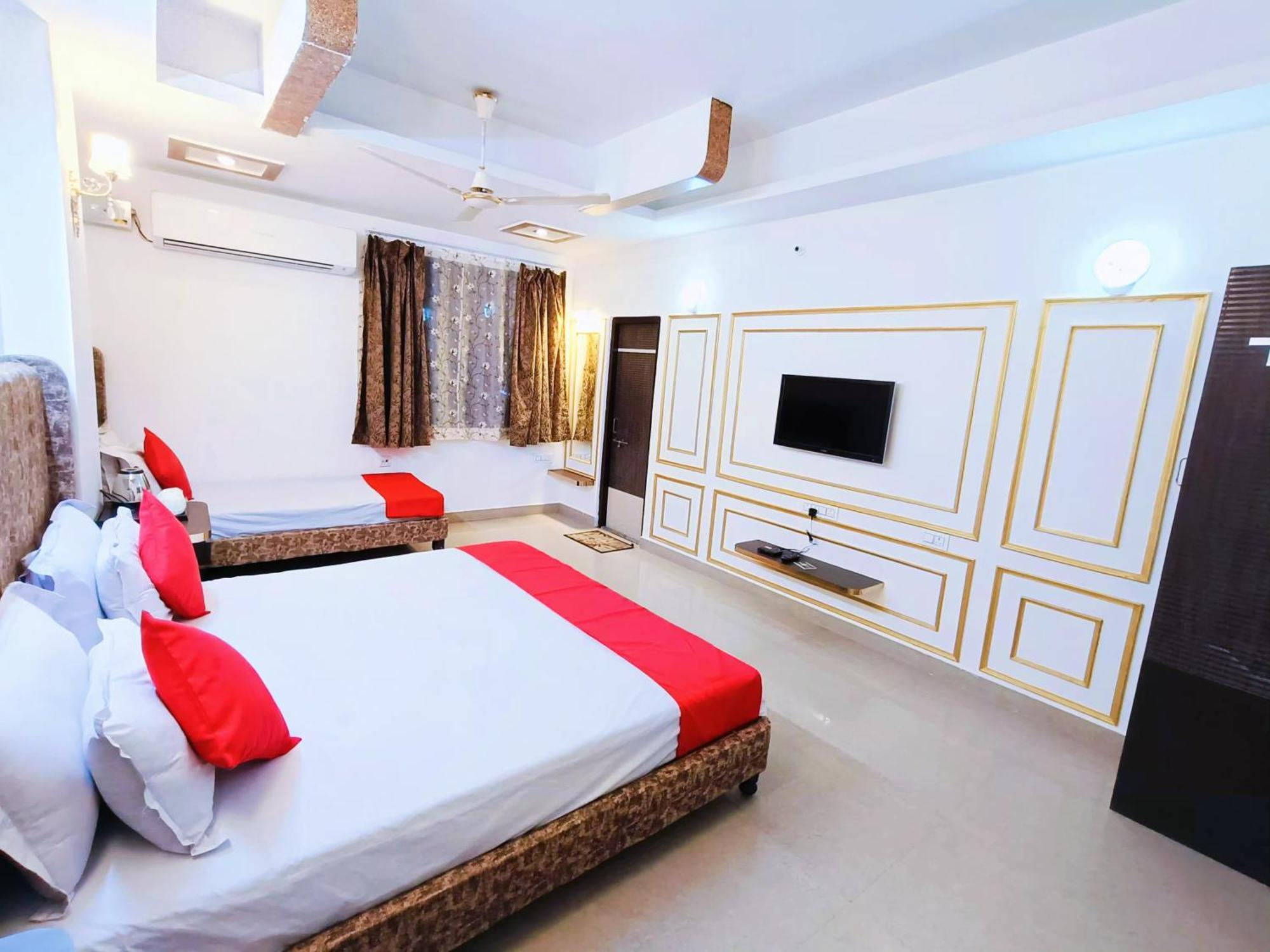 Hotel Omni Plaza Džódhpur Exteriér fotografie