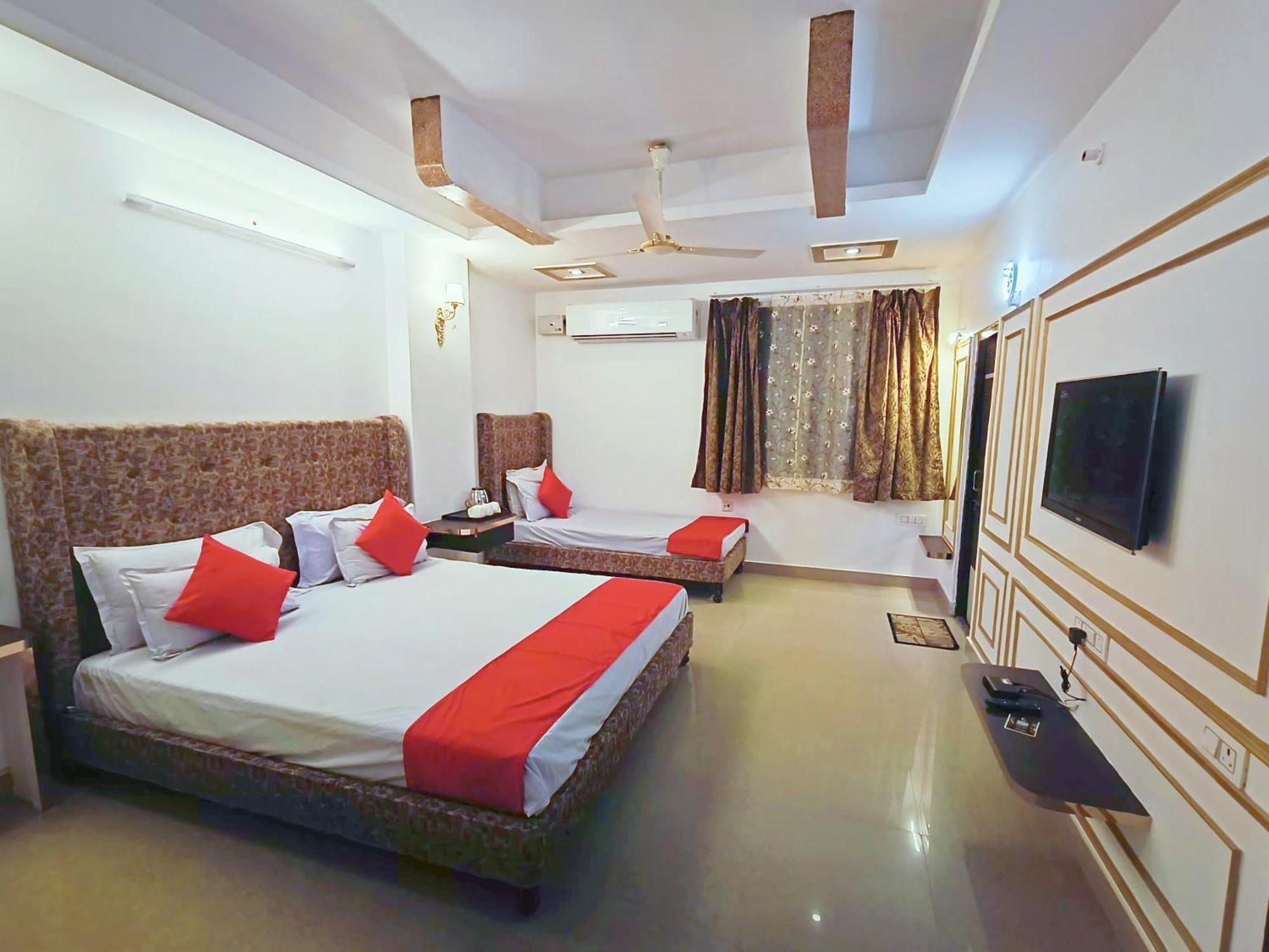 Hotel Omni Plaza Džódhpur Exteriér fotografie