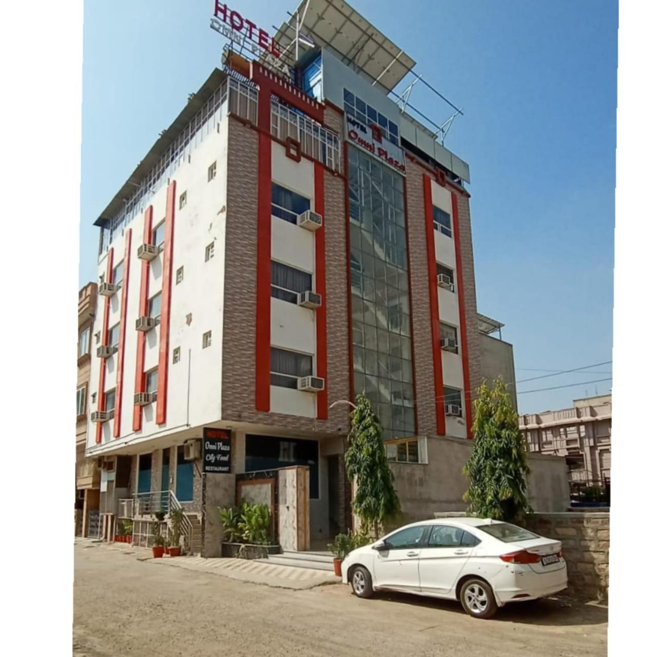 Hotel Omni Plaza Džódhpur Exteriér fotografie