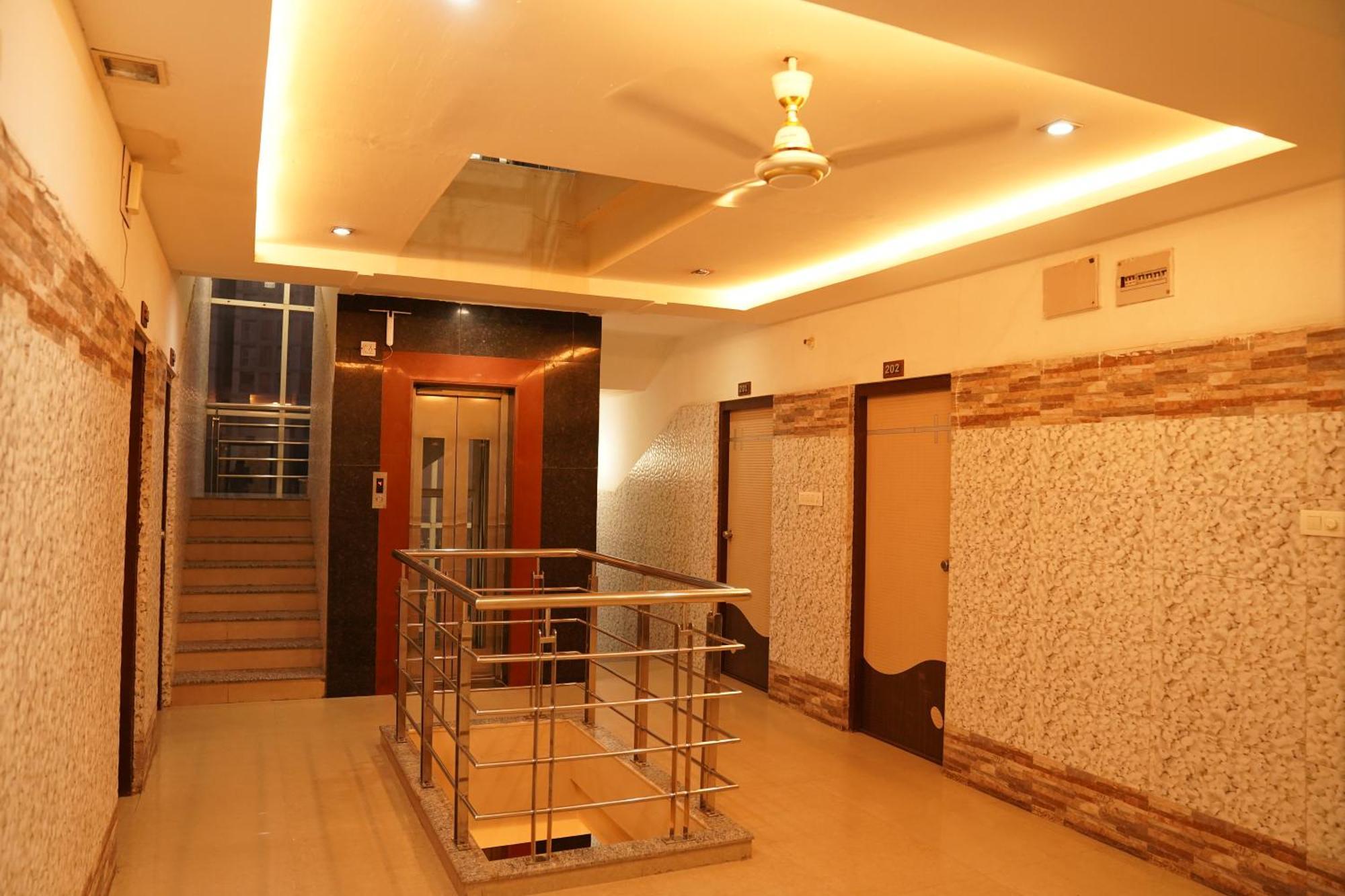 Hotel Omni Plaza Džódhpur Exteriér fotografie
