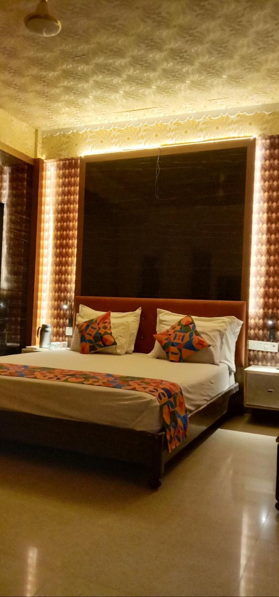 Hotel Omni Plaza Džódhpur Exteriér fotografie