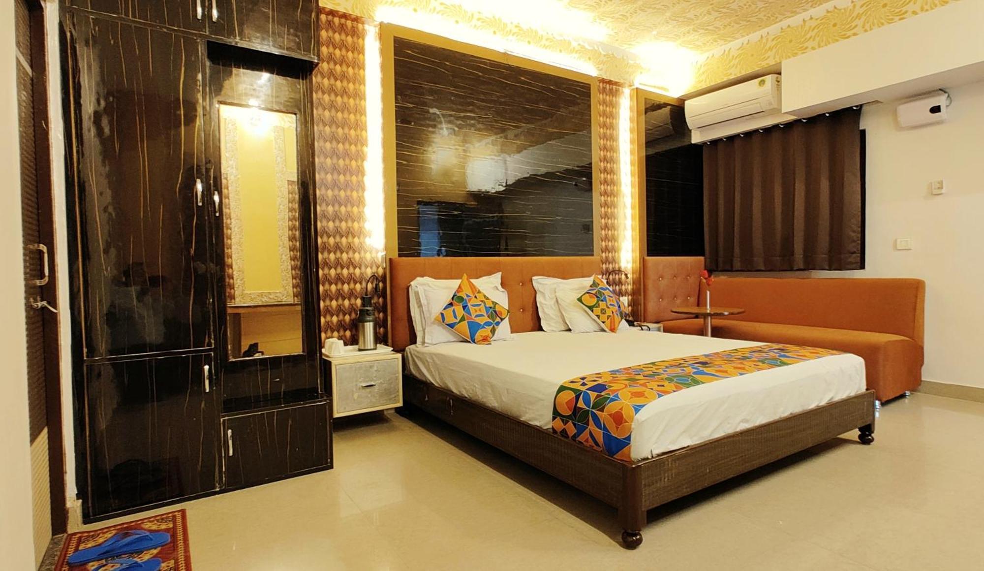 Hotel Omni Plaza Džódhpur Exteriér fotografie