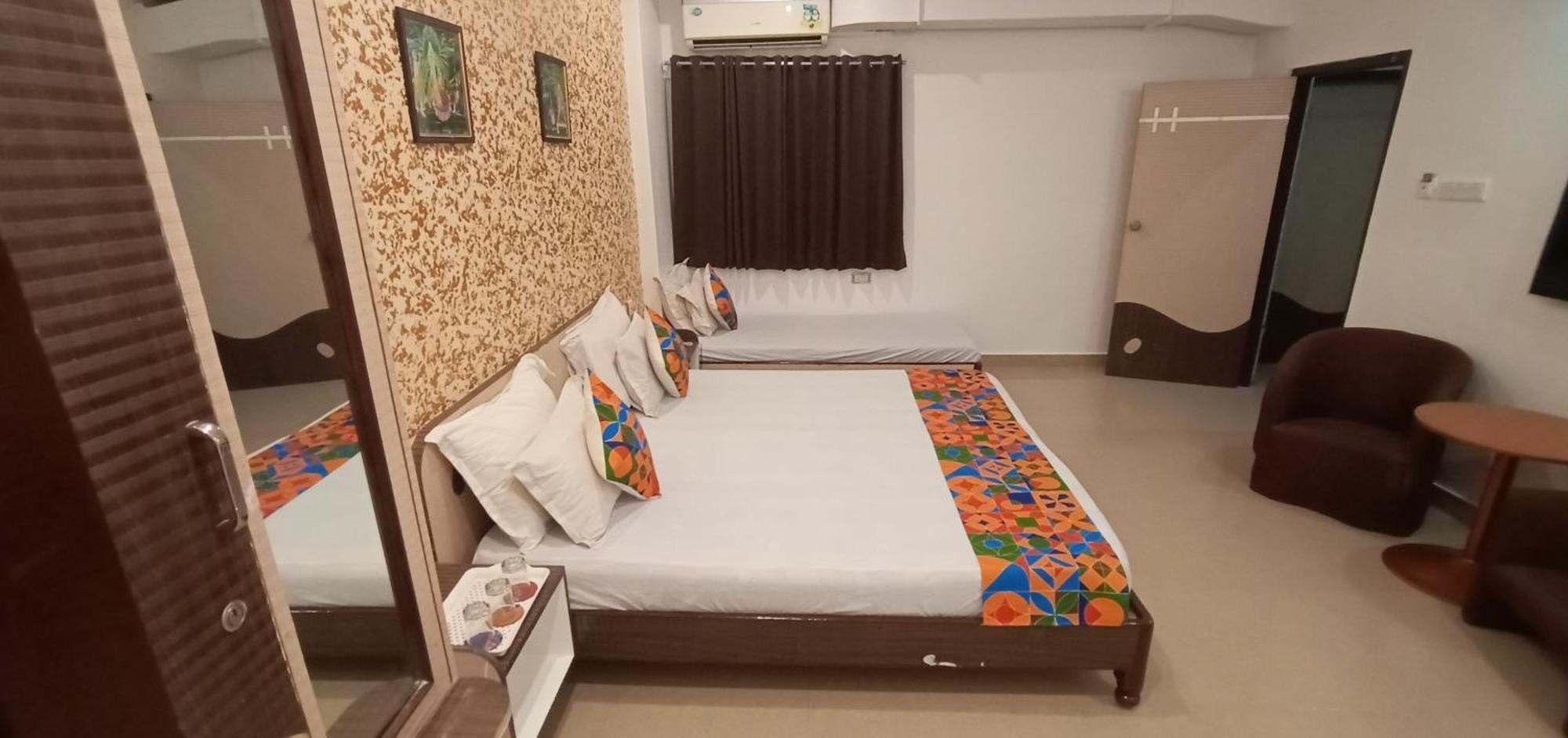 Hotel Omni Plaza Džódhpur Exteriér fotografie