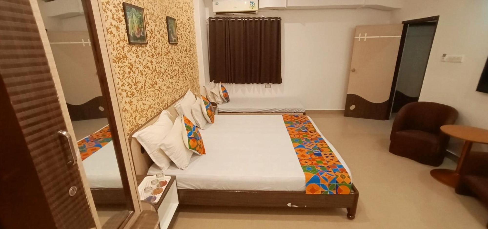 Hotel Omni Plaza Džódhpur Exteriér fotografie