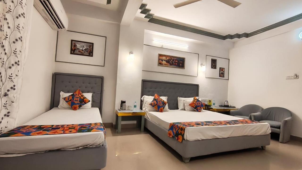 Hotel Omni Plaza Džódhpur Exteriér fotografie