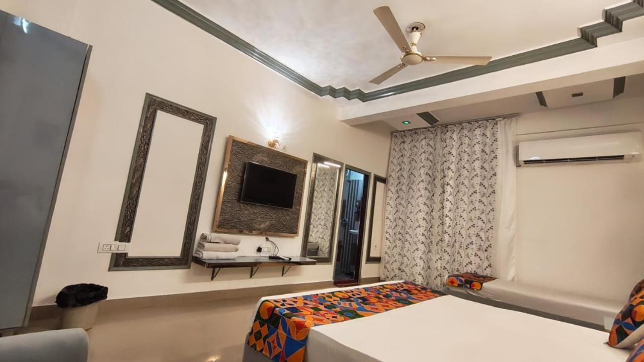 Hotel Omni Plaza Džódhpur Pokoj fotografie