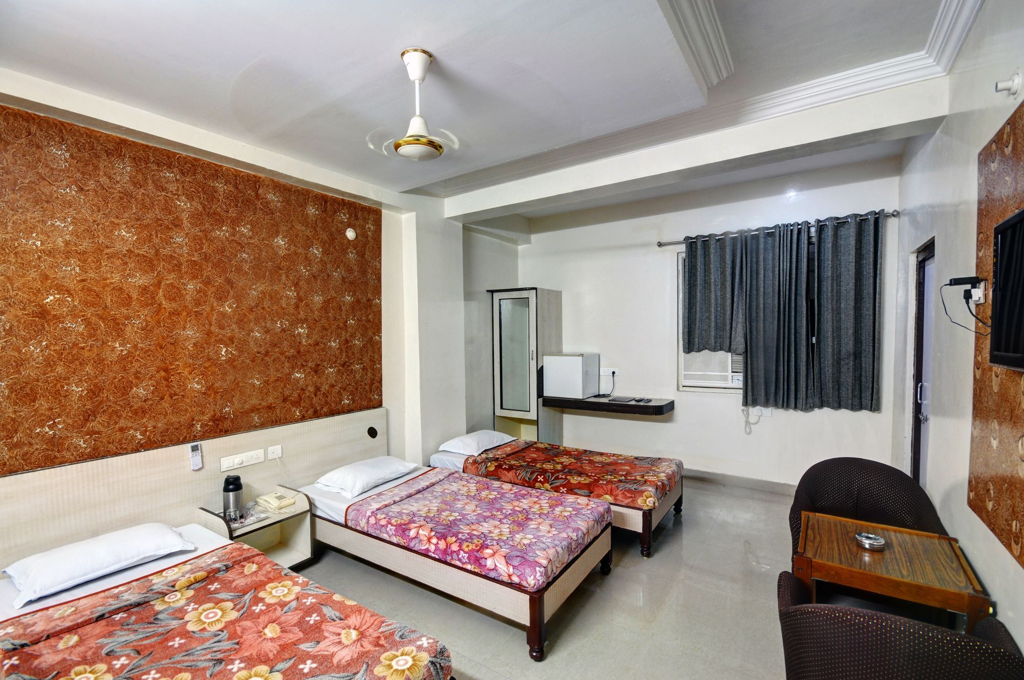 Hotel Omni Plaza Džódhpur Exteriér fotografie